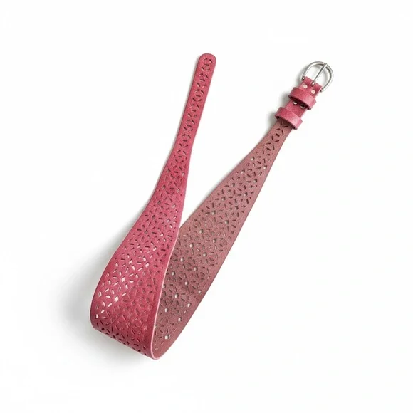 Anthropologie Red Rouge Suede Laser Cut Belt NWT Size Small  display picture 3